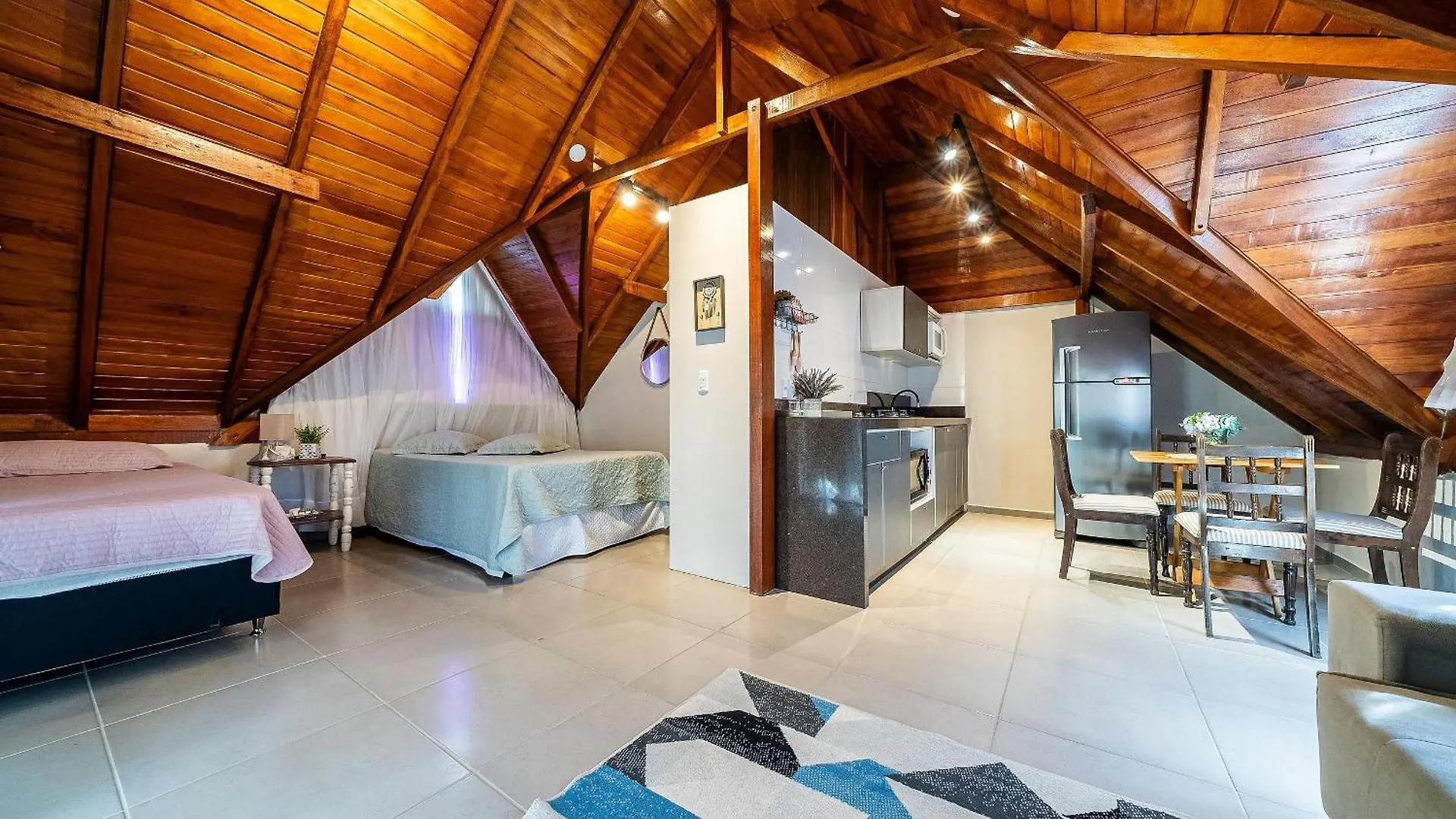 271 - Loft Em Residencial Com Piscina A 200M Da Praia Bombinhas 0*,  Brazil